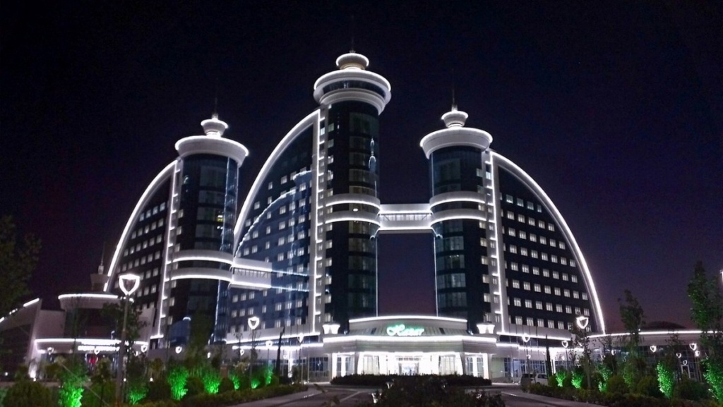 hazar_otel-2-1024x577